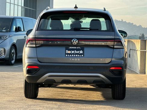 New 2026 Volkswagen Taos S AWD/4WD image 5