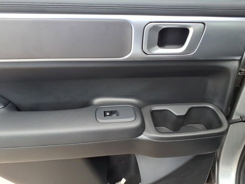 New 2026 Hyundai Santa Fe SE image 9