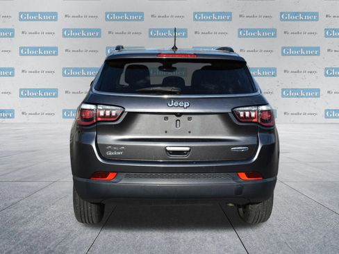 Used 2018 Jeep Compass Latitude w/ Cold Weather Group image 6