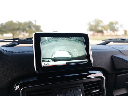 Used 2014 Mercedes-Benz G 63 AMG 4MATIC image 46