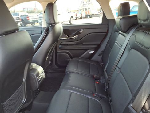 Used 2024 Lincoln Corsair Reserve w/ Equipment Group 201A image 12