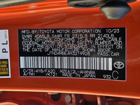 Certified 2024 Toyota Corolla SE w/ SE Package FWD image 23
