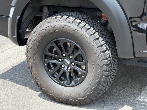 Used 2024 Ford F150 Raptor AWD/4WD image 11