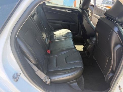 Used 2016 Ford Fusion Titanium FWD image 35