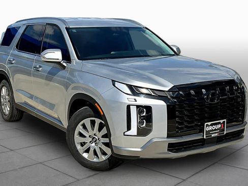 Used 2024 Hyundai Palisade SEL image 3