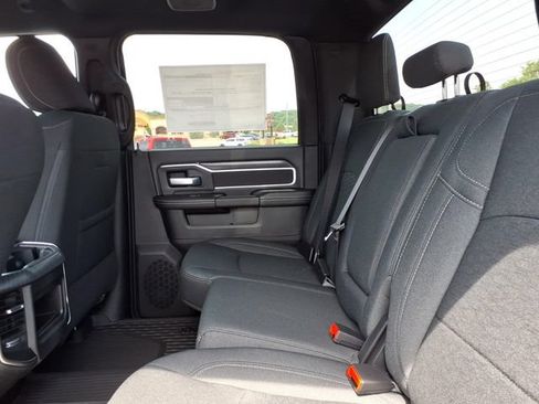 New 2026 RAM 2500 Big Horn AWD/4WD image 7