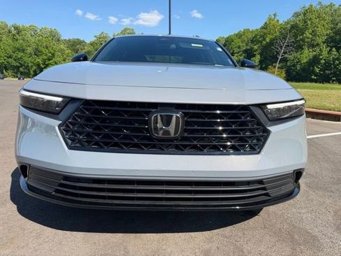 Certified 2025 Honda Accord Sport image 3