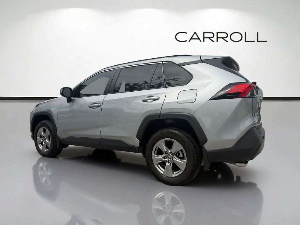 Used 2024 Toyota RAV4 XLE w/ Convenience Package FWD image 5