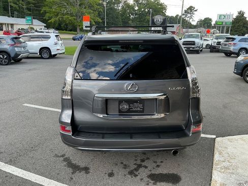 Used 2019 Lexus GX 460 Premium AWD/4WD image 6