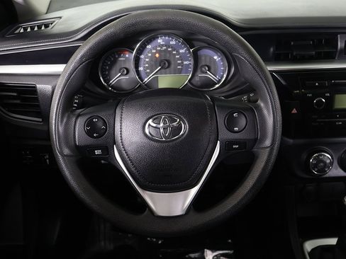 Used 2015 Toyota Corolla L image 22