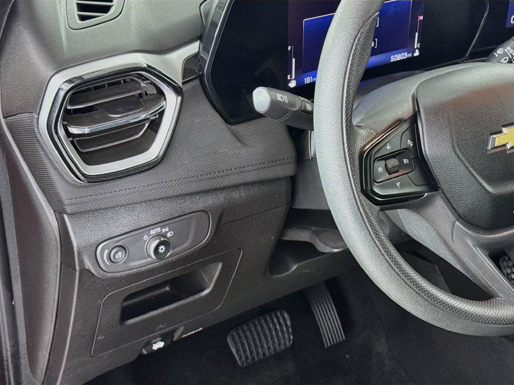 Used 2025 Chevrolet TrailBlazer LT FWD image 10