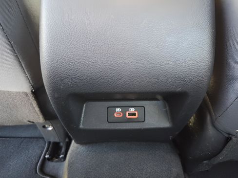 Used 2022 Nissan Altima 2.5 SV image 11