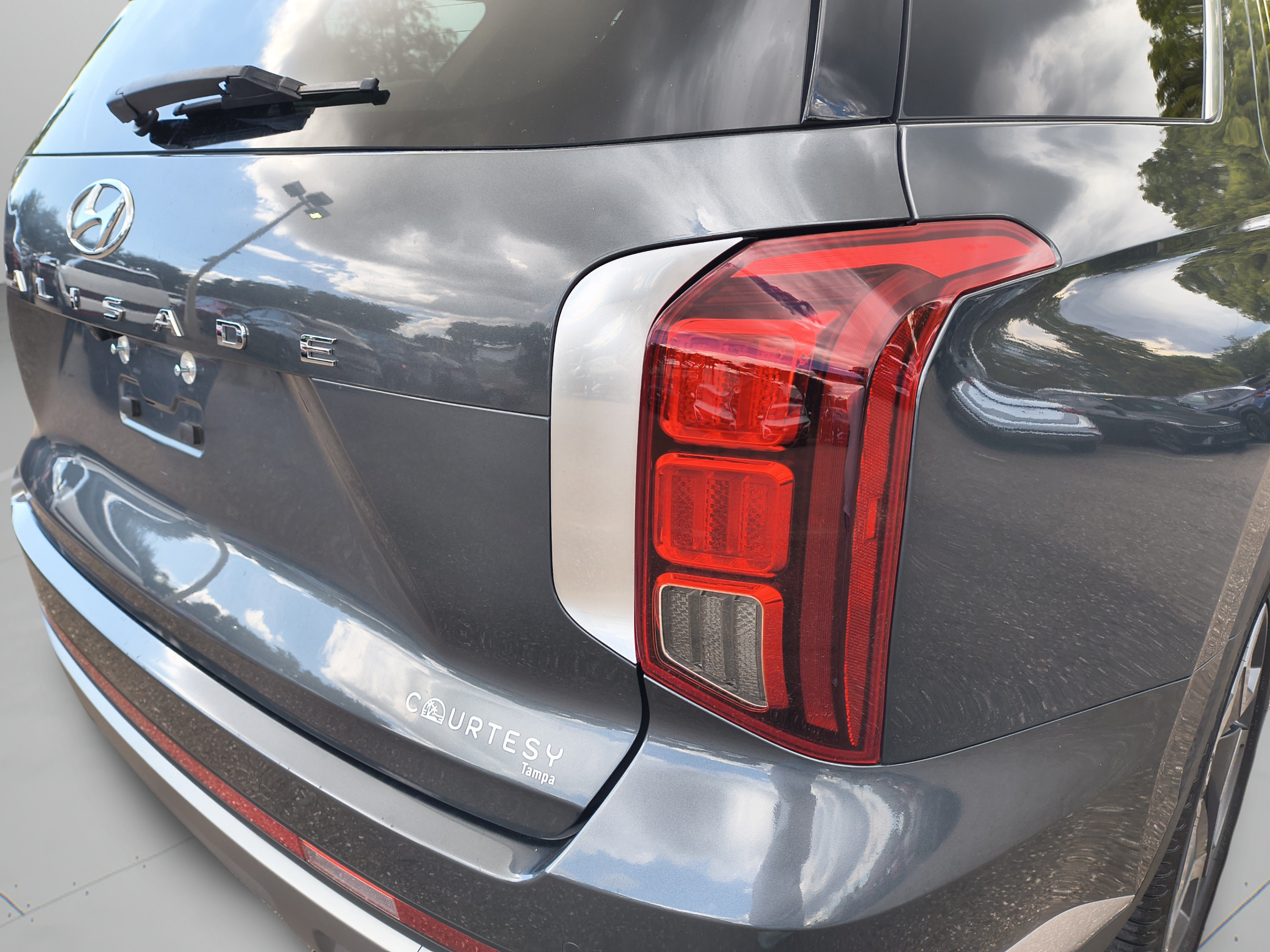 Certified 2023 Hyundai Palisade Limited FWD image 35
