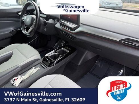 Used 2022 Volkswagen ID.4 Pro S image 12