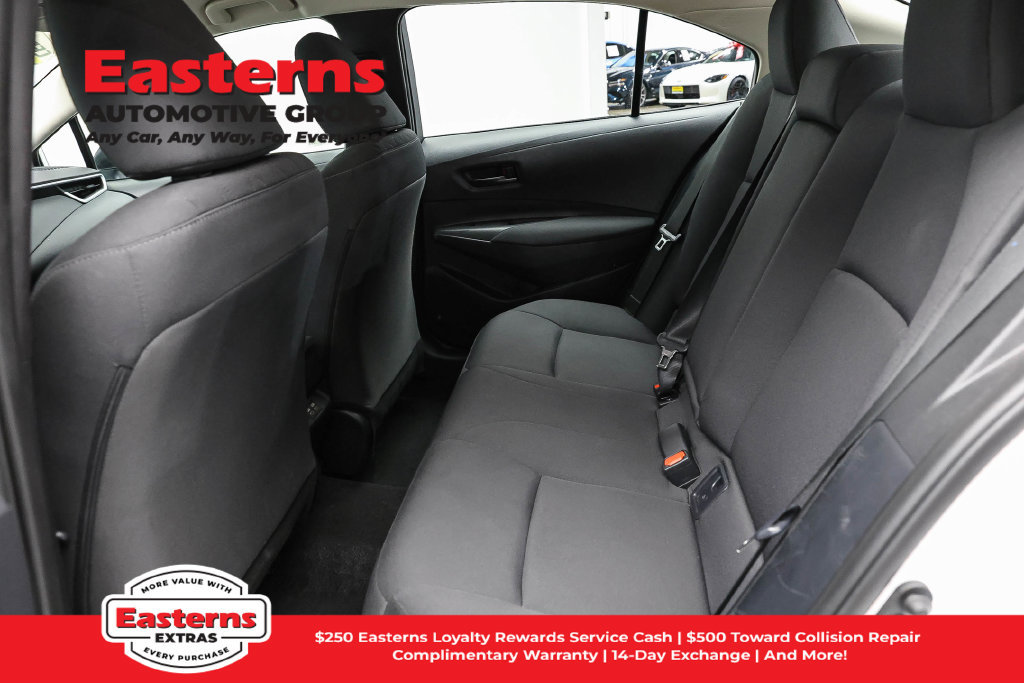 Used 2026 Toyota Corolla LE FWD image 19