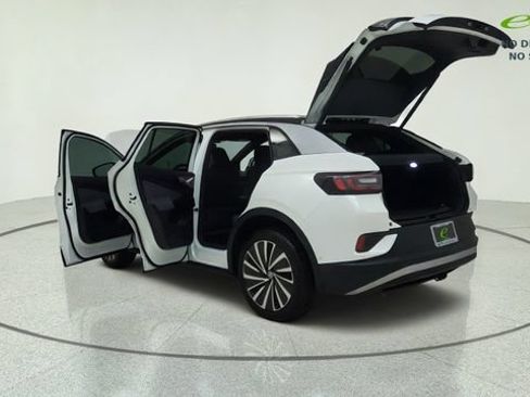 Used 2023 Volkswagen ID.4 Pro S Plus AWD/4WD image 13