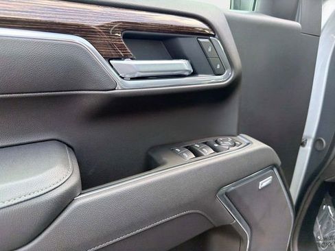 New 2026 GMC Sierra 1500 Elevation w/ Elevation Premium Package AWD/4WD image 18