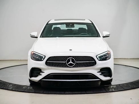 Used 2022 Mercedes-Benz E 350 Sedan image 6