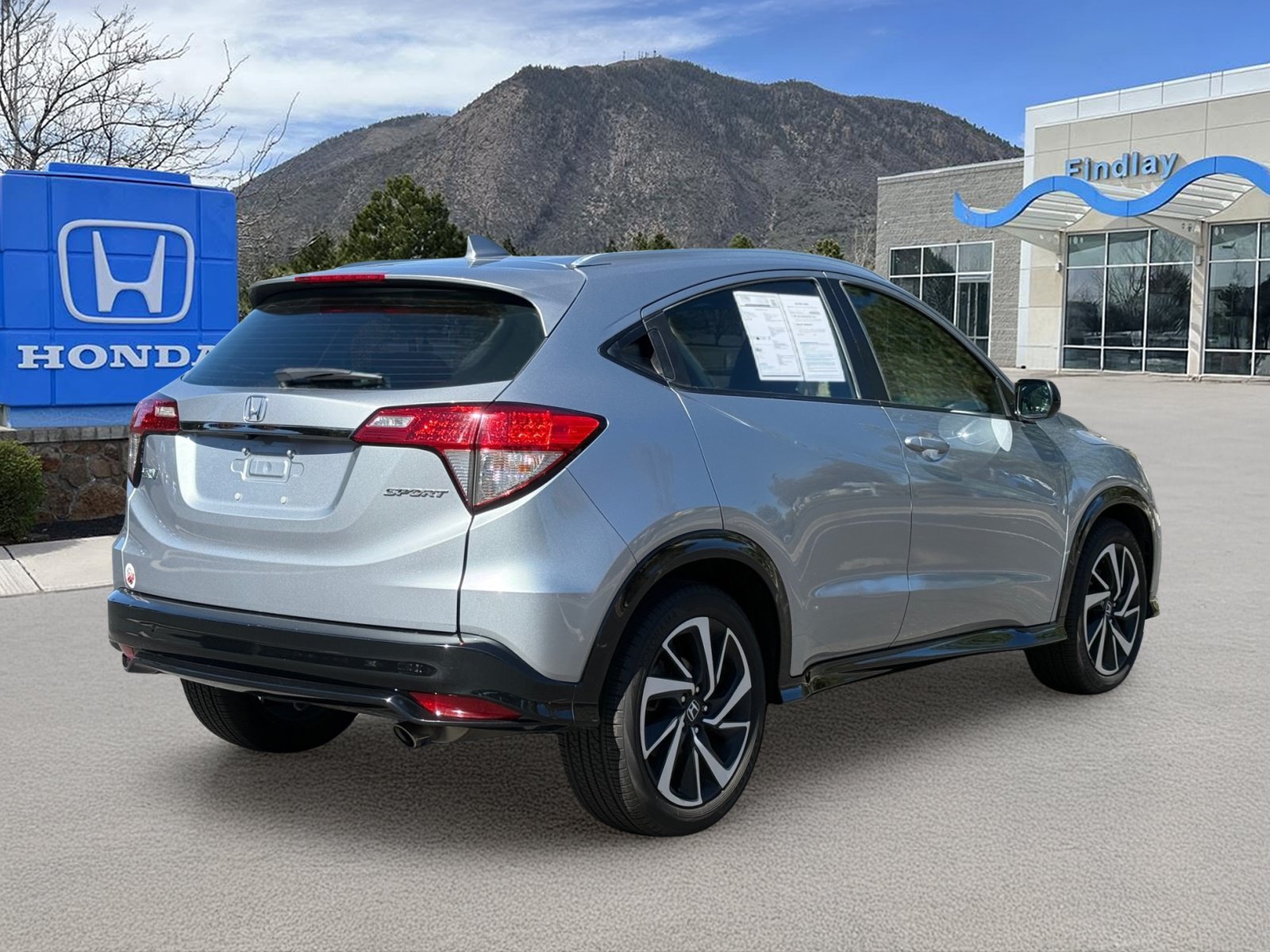 Used 2019 Honda HR-V Sport image 6
