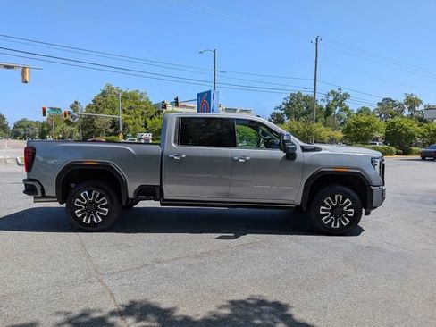 New 2026 GMC Sierra 2500 Denali Ultimate image 3