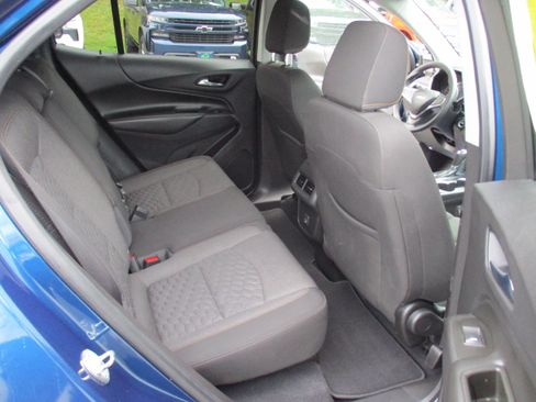 Used 2021 Chevrolet Equinox LT AWD/4WD image 15