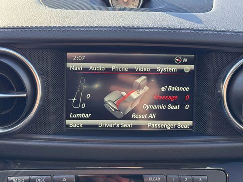 Used 2016 Mercedes-Benz SL 550 image 23