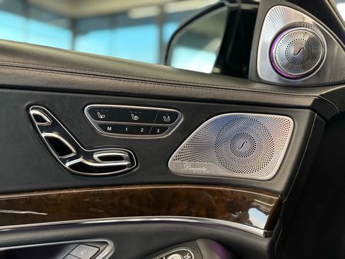 Used 2016 Mercedes-Benz Maybach S 600 image 16