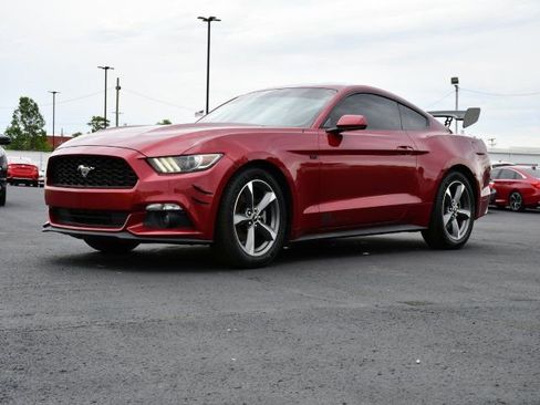 Used 2016 Ford Mustang Coupe w/ Equipment Group 051A RWD image 3