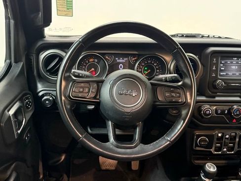 Used 2019 Jeep Wrangler Unlimited Sport S AWD/4WD image 15