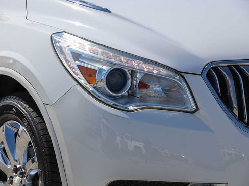 Used 2017 Buick Enclave Premium FWD image 4