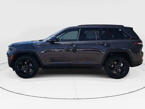 New 2026 Jeep Grand Cherokee Limited image 6