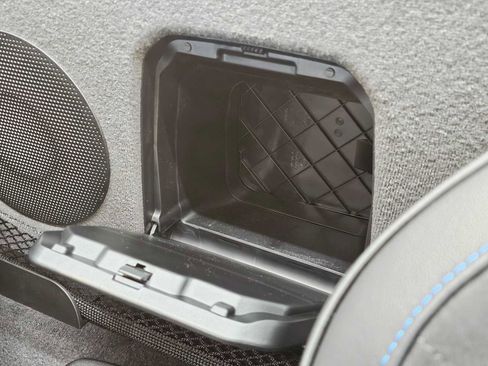 New 2026 BMW Z4 M40i image 25