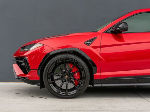 Used 2023 Lamborghini Urus S AWD/4WD image 19