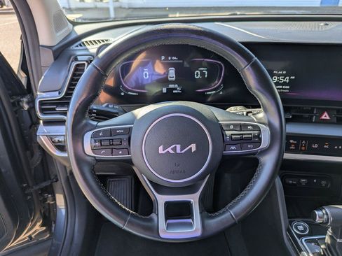 Used 2024 Kia Sportage EX FWD image 13