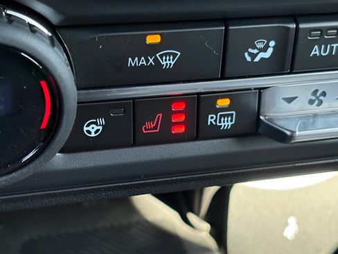 Used 2026 Ford Bronco Outer Banks AWD/4WD image 14