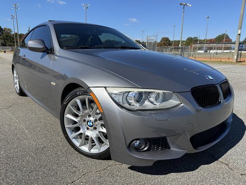 Used 2011 BMW 328i Coupe image 2