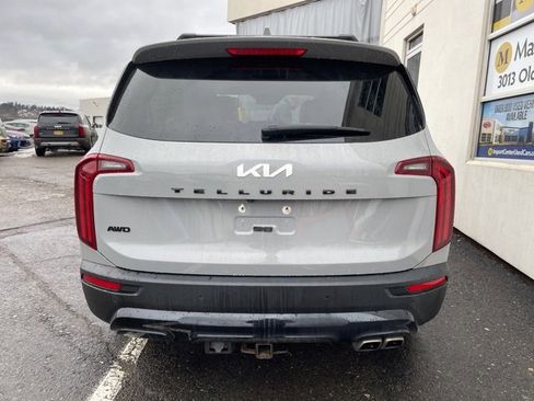 Certified 2022 Kia Telluride EX w/ EX Premium Package image 4