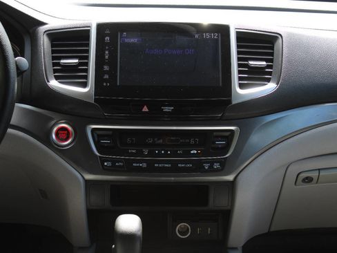 Used 2018 Honda Pilot EX image 35