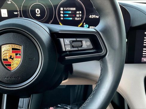 Used 2022 Porsche Taycan image 13