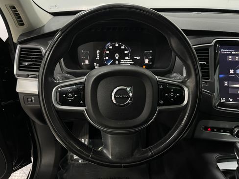 Used 2018 Volvo XC90 T5 Momentum w/ Convenience Package image 22