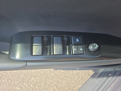 Certified 2025 Toyota Camry SE FWD image 27