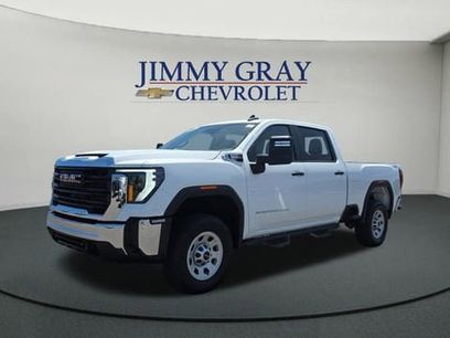 Used 2024 GMC Sierra 2500 Pro w/ Convenience Package