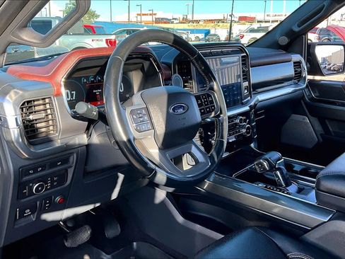 Used 2022 Ford F150 Lariat w/ Equipment Group 502A High image 16