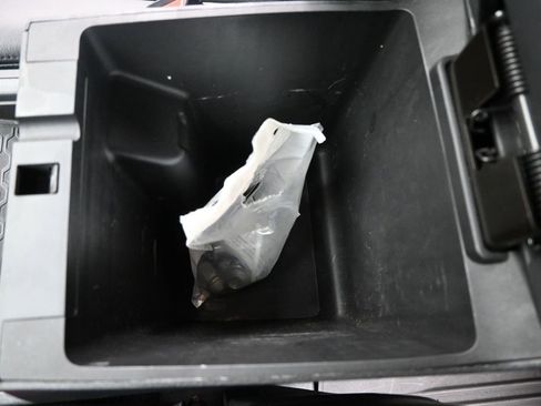 Used 2024 Nissan Frontier PRO-4X w/ Pro Convenience Package image 38