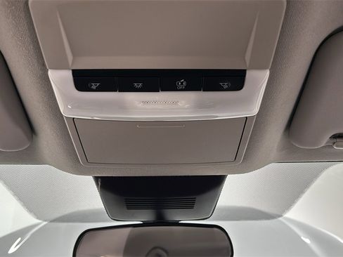 Used 2020 Nissan Sentra S image 11