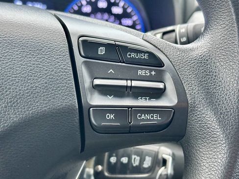 Used 2021 Hyundai Kona SE FWD image 23