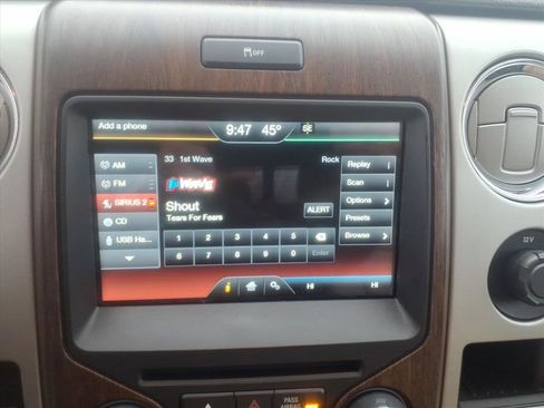 Used 2014 Ford F150 Lariat w/ Equipment Group 501A Mid image 16