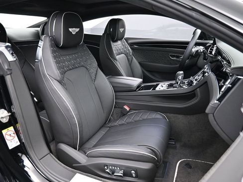 Certified 2023 Bentley Continental GT V8 image 27