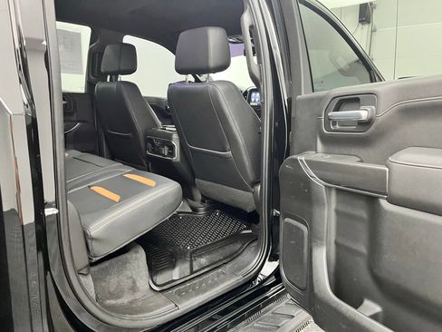 Used 2021 GMC Sierra 1500 AT4 w/ AT4 Premium Package AWD/4WD image 34