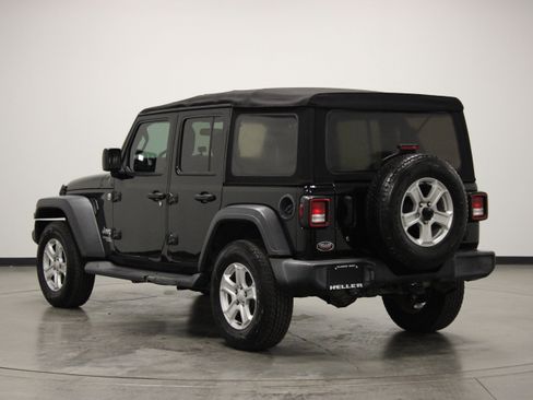 Used 2018 Jeep Wrangler Unlimited Sport S AWD/4WD image 6